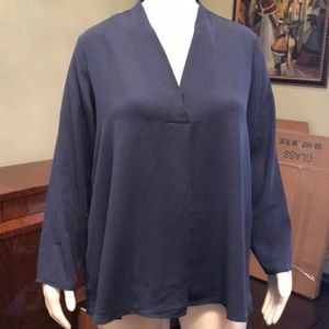 Long sleeve blouse